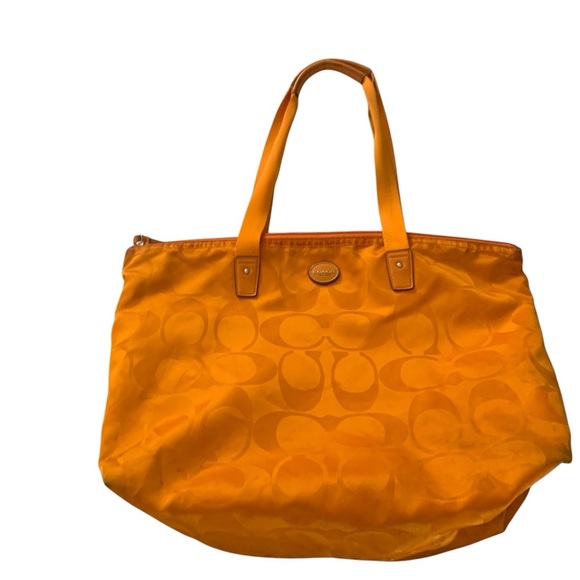 Coach Getaway Signature Nylon Weekender carryall travel bag tote in Orange Spice - Picture 5 of 5